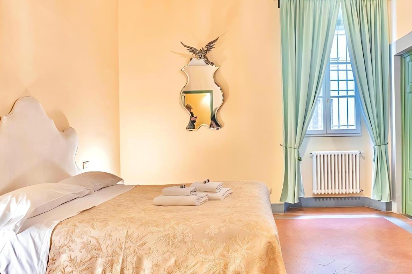 The Luxury Florence Historic Palace Of Santa Croce Экстерьер фото